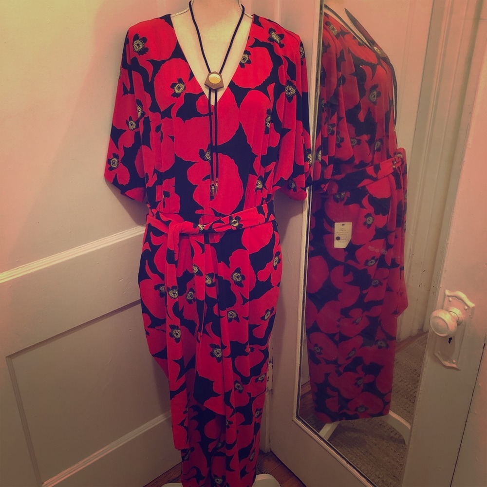 ELOQUII NWT 16 Red & Black Floral Print Jumpsuit